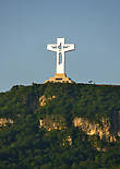 Проснувшись рано утром и выглянув в окно я увидела Крест Чьяпаса.