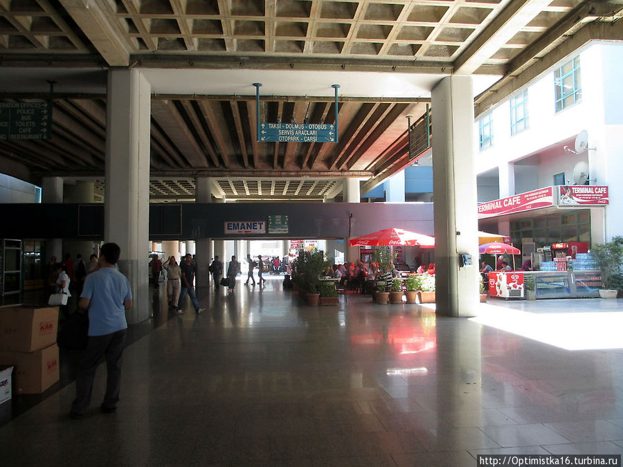 Автовокзал Измира 