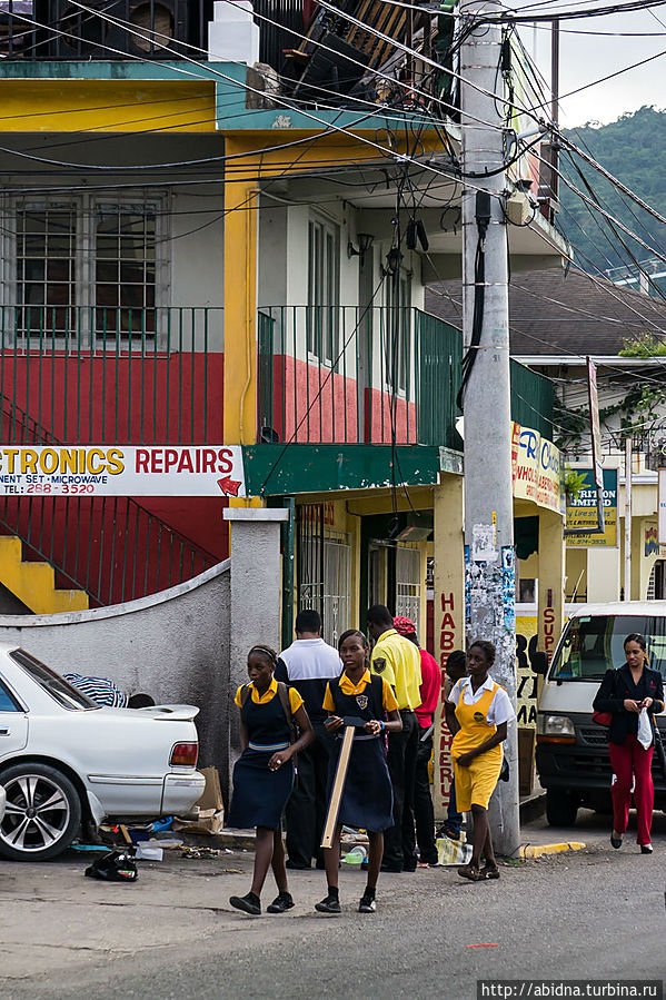 Зарисовка на улицах Очо Риоса Очо-Риос, Ямайка