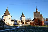 Георгиевская церковь и монастырский двор