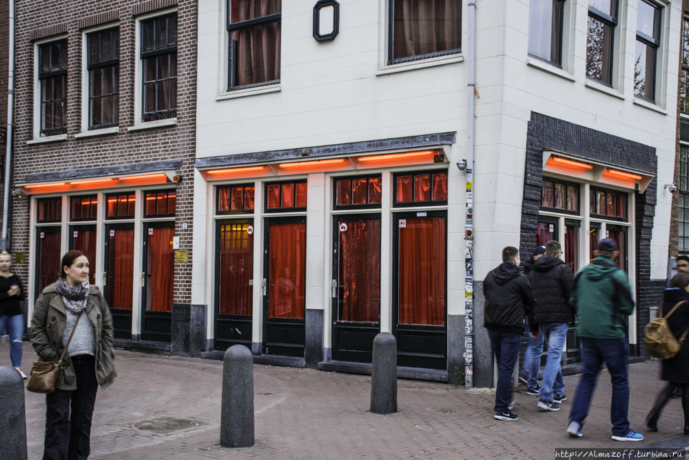 Квартал красных фонарей Амстердам, Нидерланды