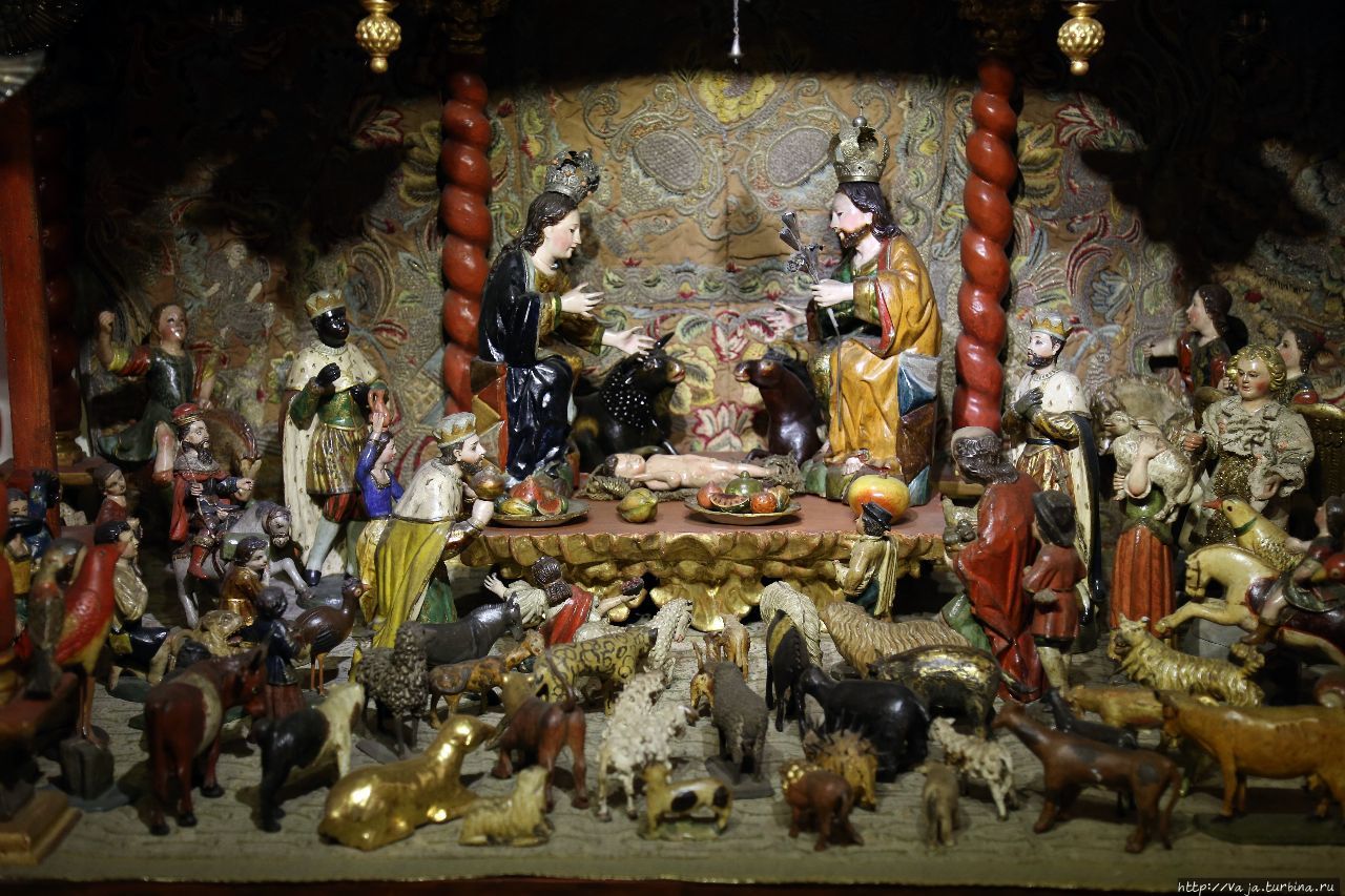 Музей Кафедрального собора Лимы Лима, Перу Музей Кафедрального собора Лимы Лима, Перу