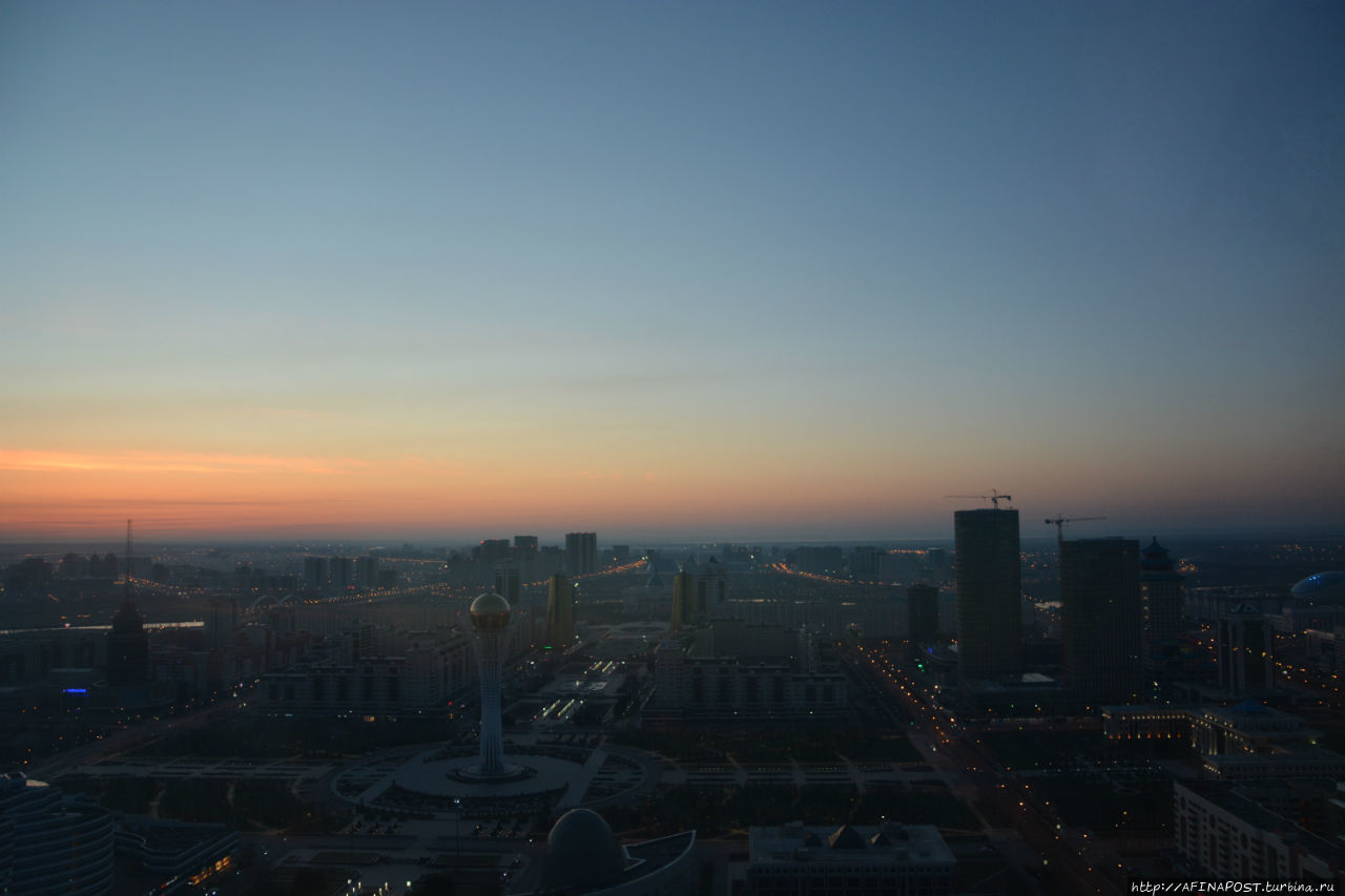 Рассвет над Астаной Астана, Казахстан Рассвет над Астаной Астана, Казахстан