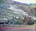 1910. Накатка дров для обжига руды. Местоположение Златоустовский уезд