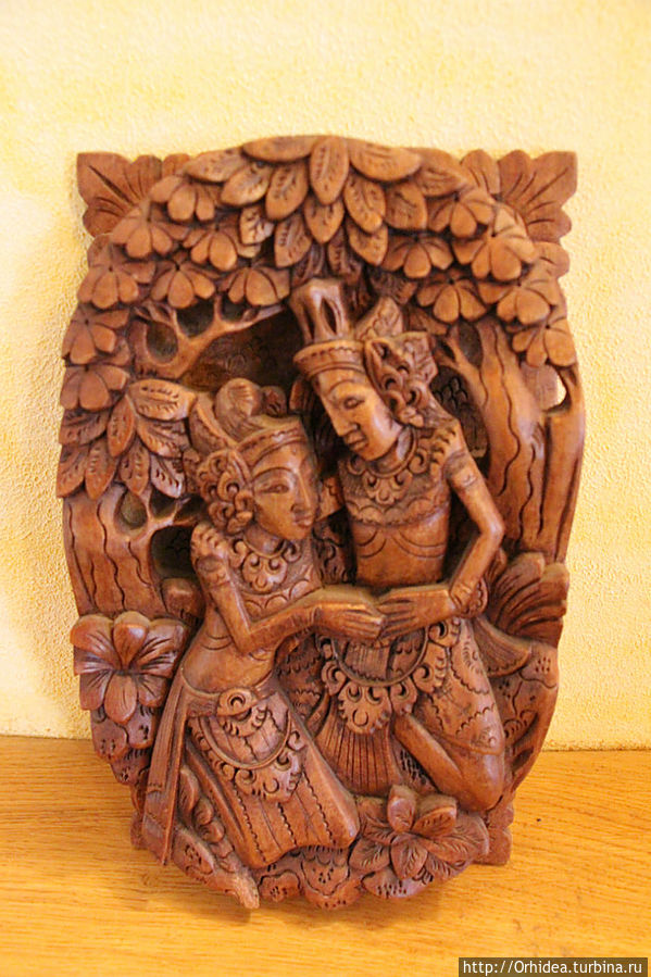 Деревянные скульптуры Бали Убуд, Индонезия