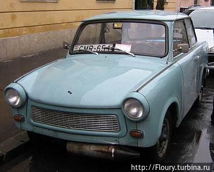 Ретро-мобиль Ретро-мобиль