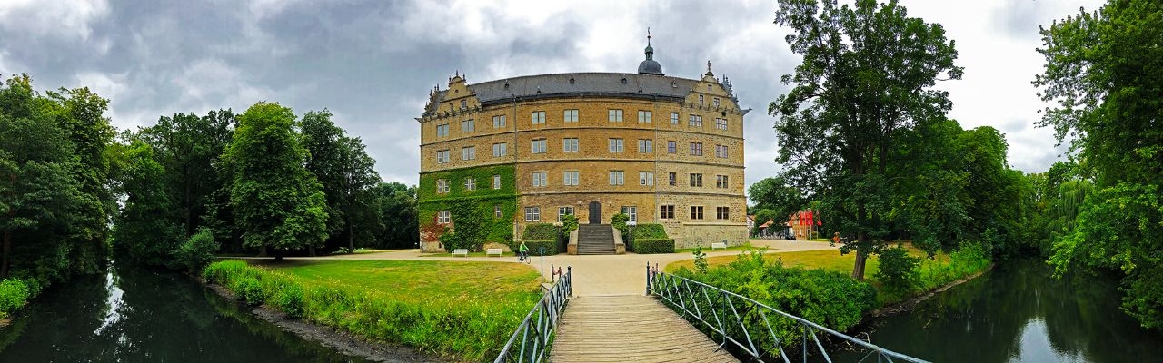 Замок Вольфсбург Вольфсбург, Германия