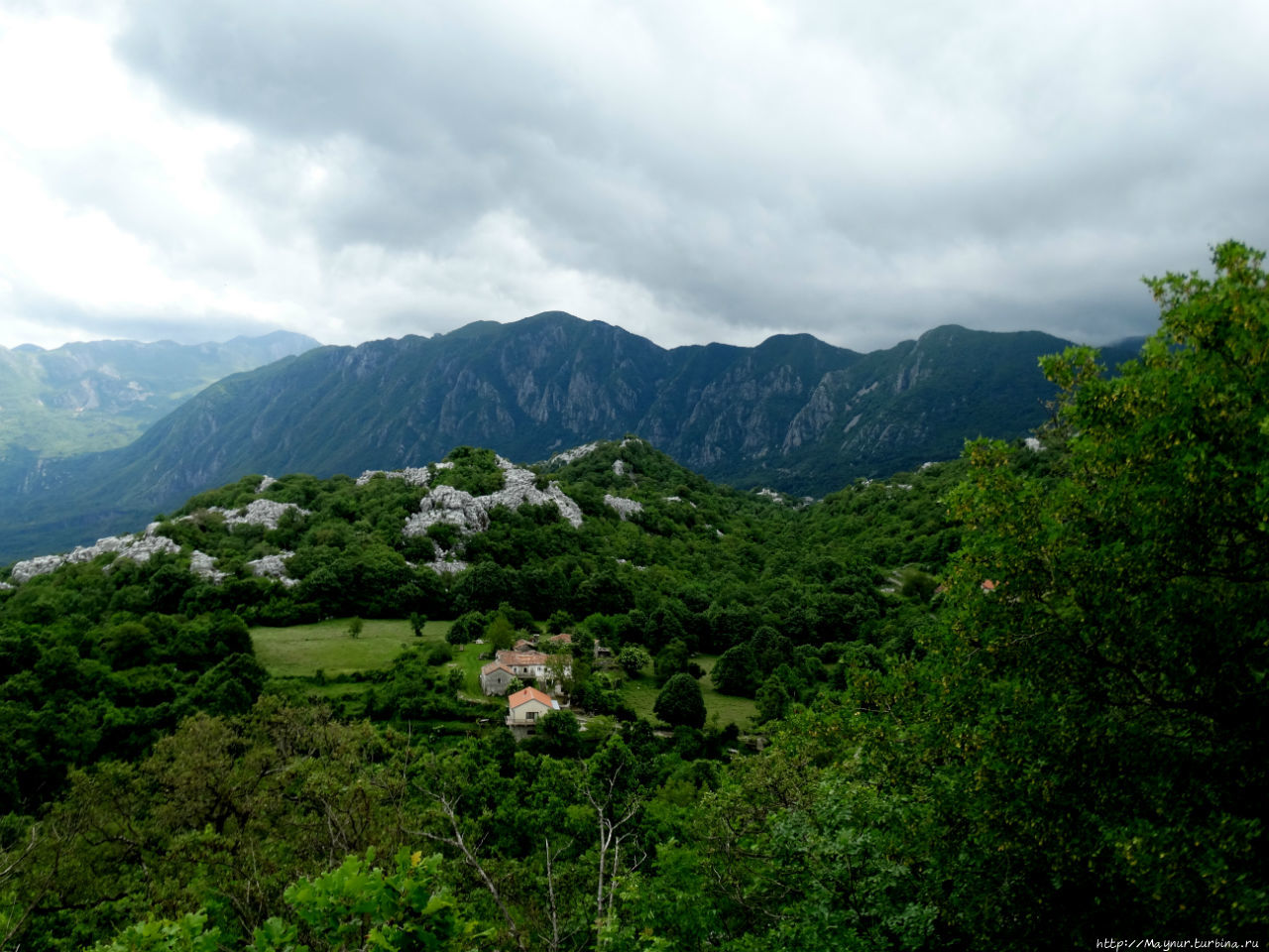 Черногорская приморская горная тропа. Наши ряды редеют Будва, Черногория