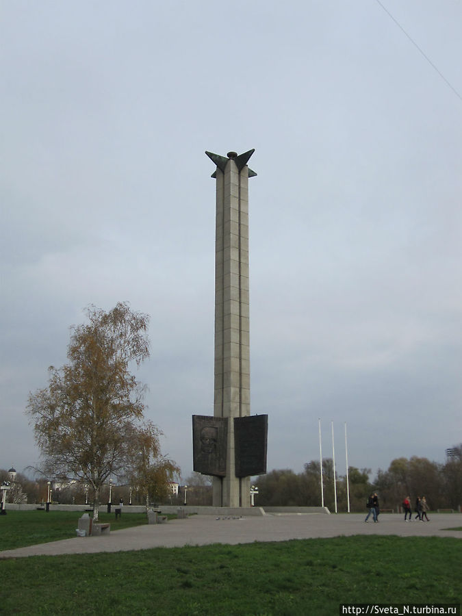 Стела Мемориального комплекса Великой Отечественной Войны Тверь, Россия