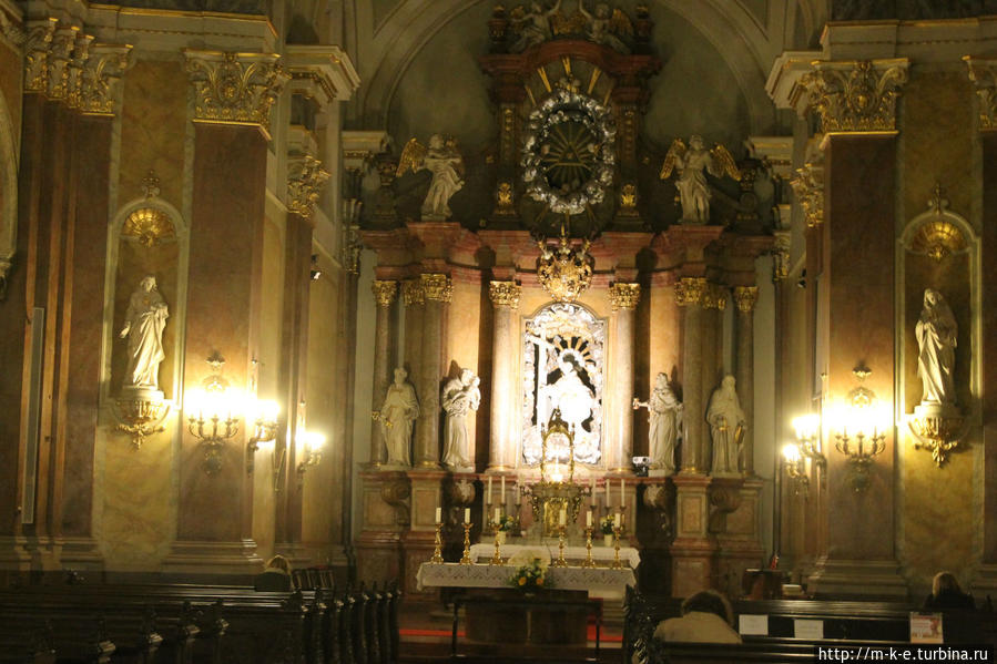 Францисканская церковь Будапешт, Венгрия