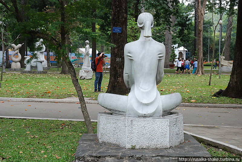 Давайте разгадаем, что это обозначает? Хошимин, Вьетнам Давайте разгадаем, что это обозначает? Хошимин, Вьетнам