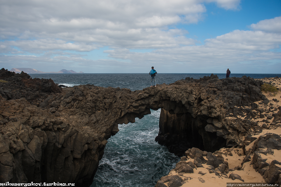 Остров Грасиоса Остров Грасиоса, Испания Остров Грасиоса Остров Грасиоса, Испания