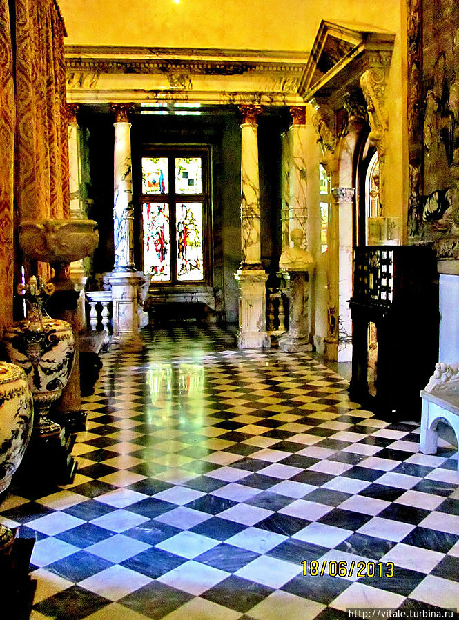 Итальянский зал Итальянский зал