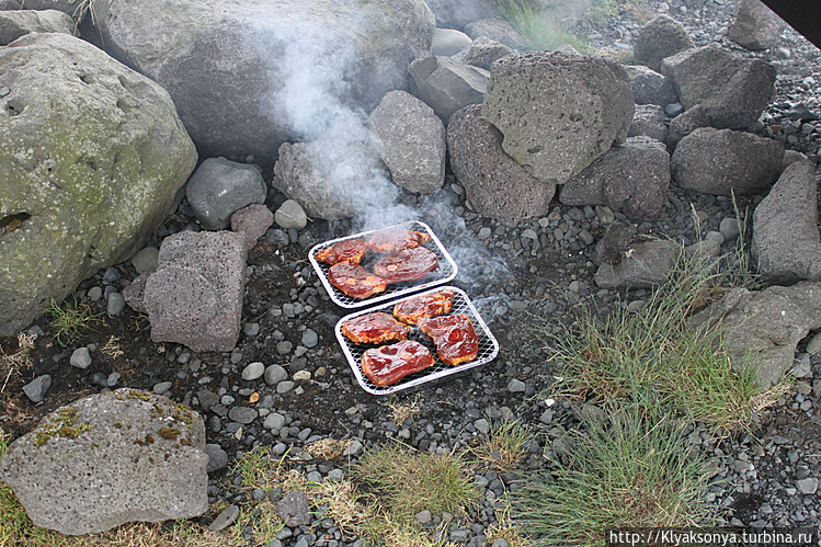 Только выложили мяско на 