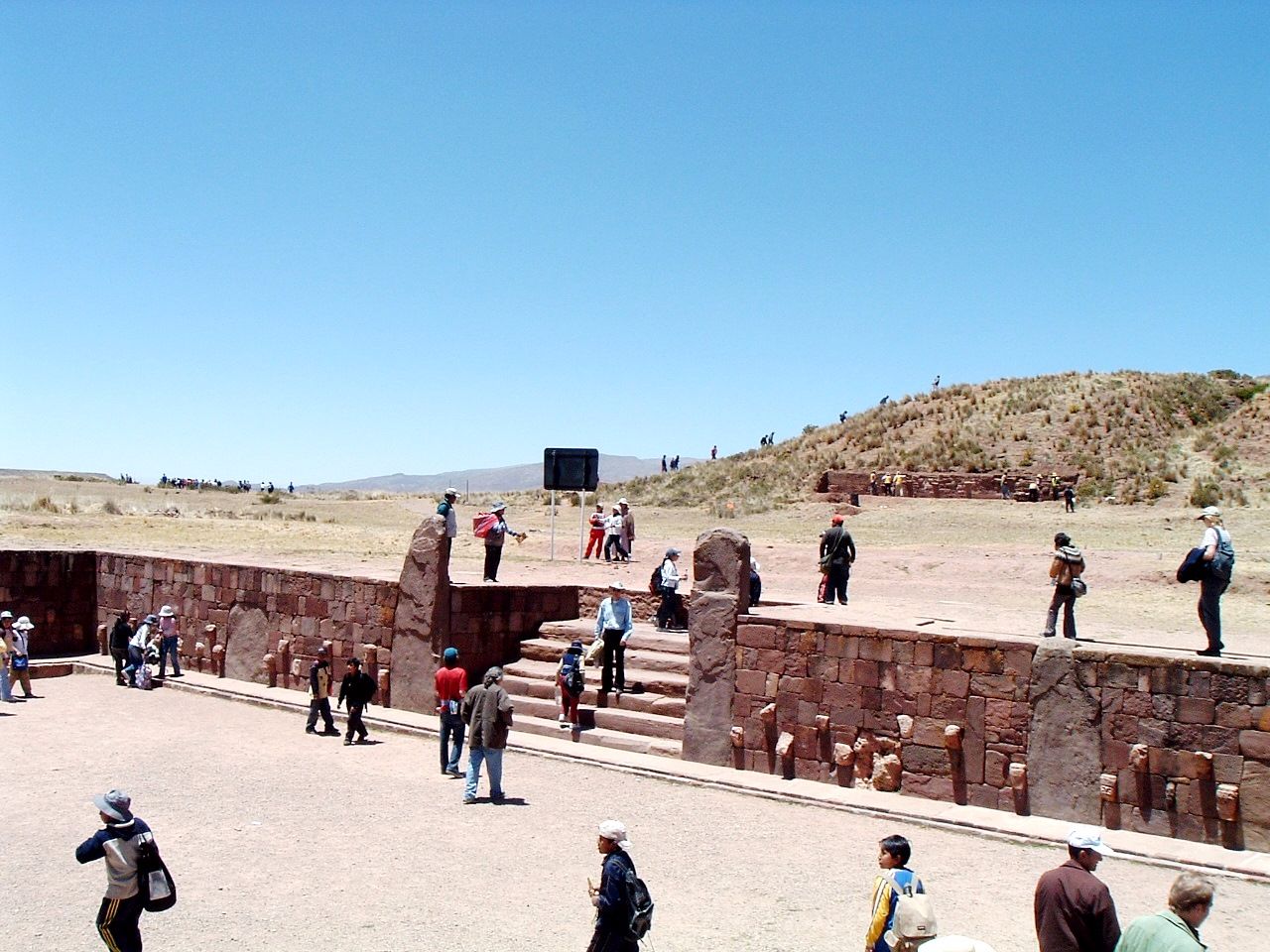 Археологический комплекс Тиауанако Тиауанако, Боливия