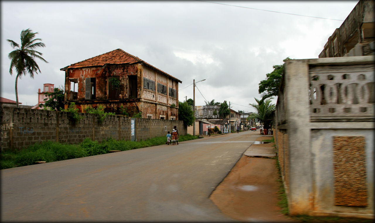 Увядшая красота города Гранд-Бассам Гран-Бассам, Кот-д'Ивуар