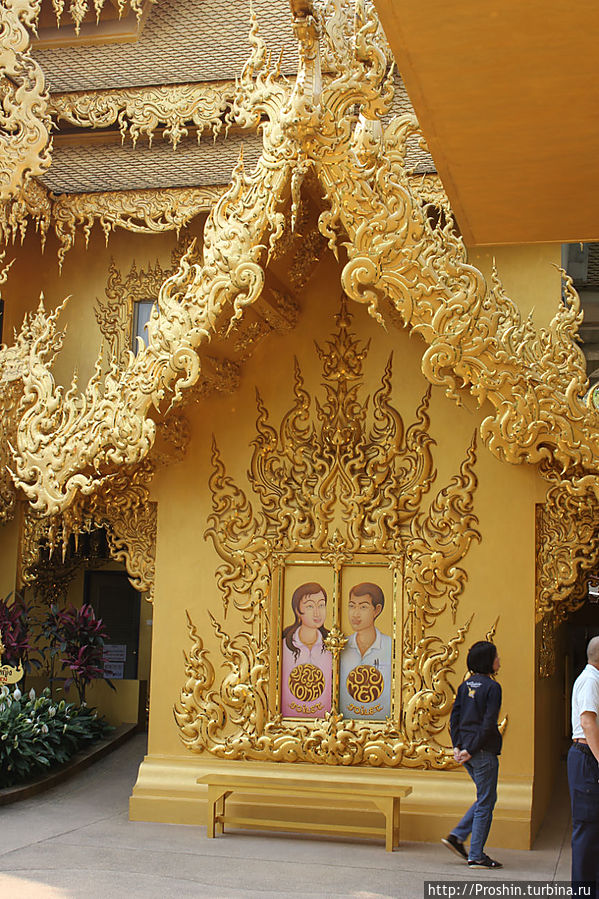 Чианграй, 5-й день, Ват Ронг Кун (Wat Rong Koon) Чианграй, Таиланд Чианграй, 5-й день, Ват Ронг Кун (Wat Rong Koon) Чианграй, Таиланд