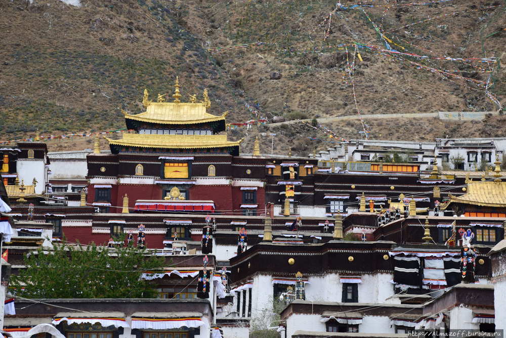 Первые шаги в разряженном воздухе Тибета Озеро Ямдрок, Китай