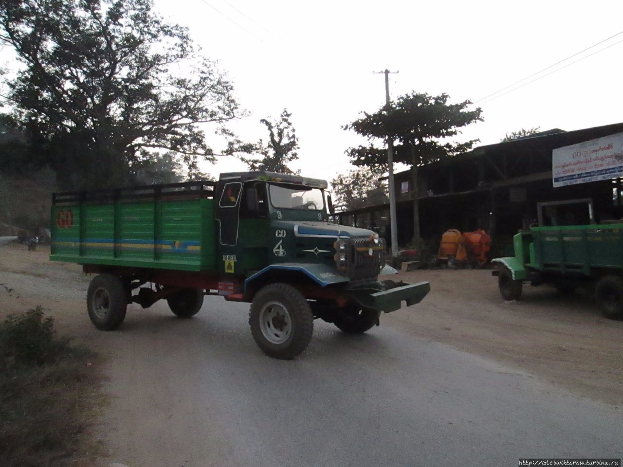 Закатное приключение в Сипо Сипо, Мьянма