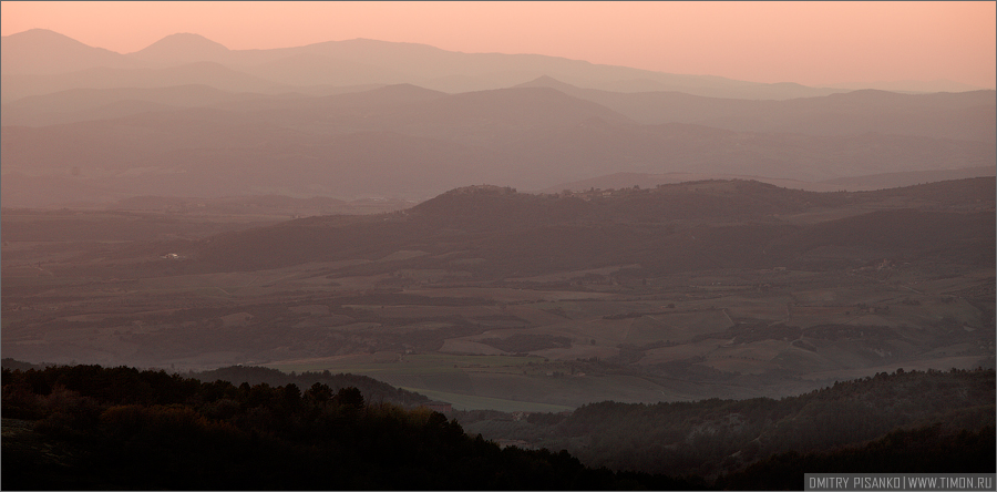 Дальше был долгий путь домой и очередной Тосканский закат. Дальше был долгий путь домой и очередной Тосканский закат.