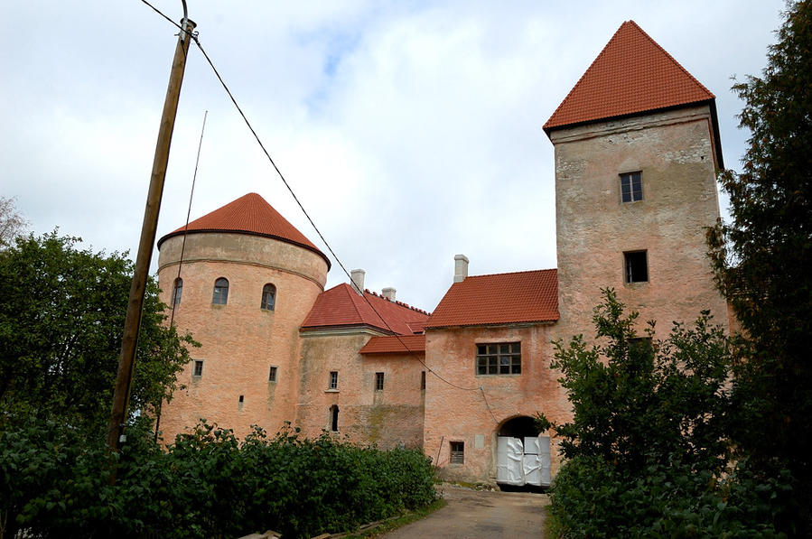 Замок Колувере. Ремонт Колувере, Эстония