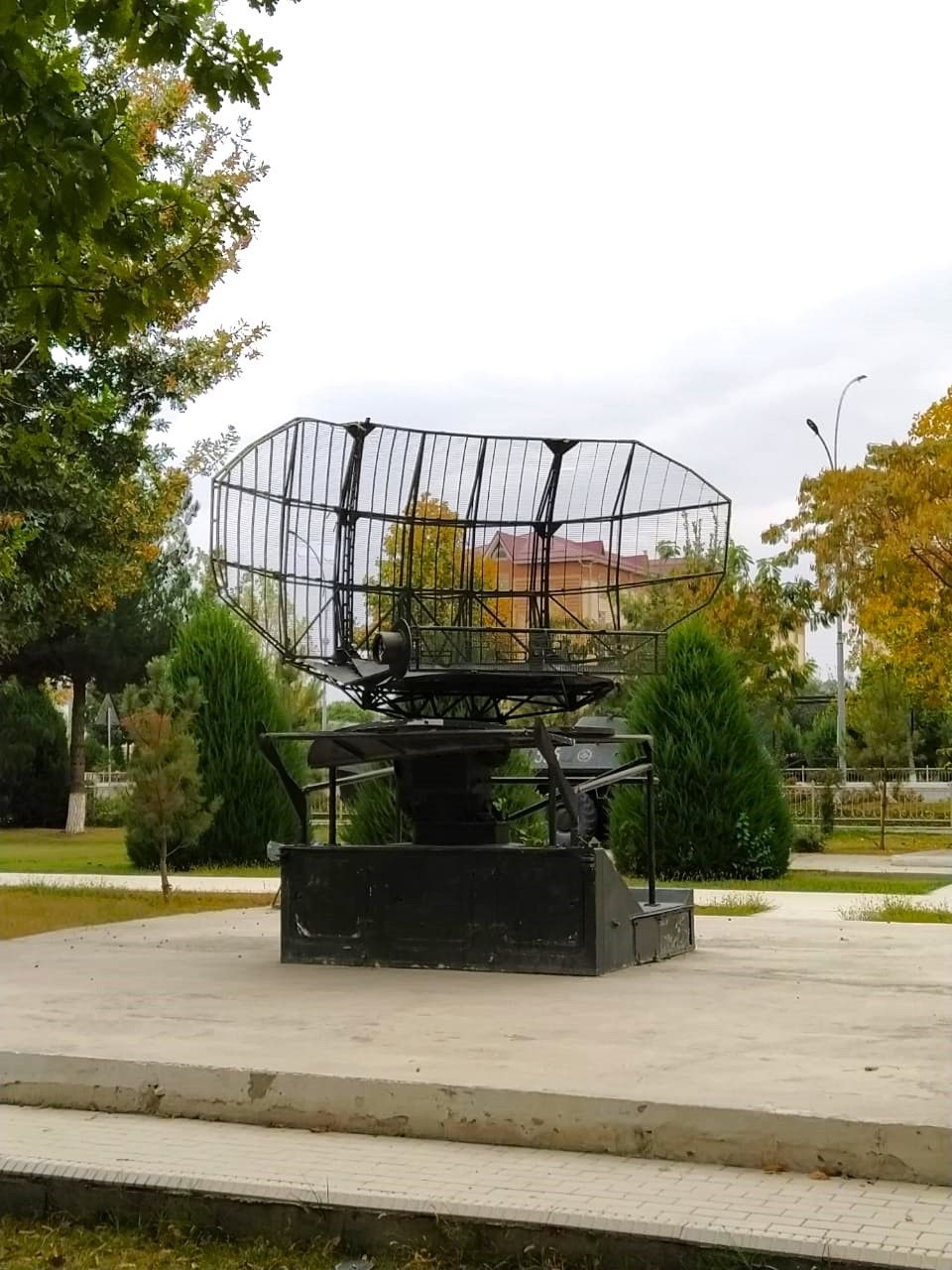 Памятник Скорбящей матери Фергана, Узбекистан
