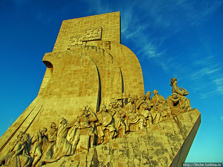Памятник первооткрывателям Лиссабон, Португалия