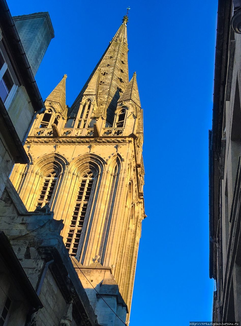 Исторический центр города Кан Кан, Франция Исторический центр города Кан Кан, Франция