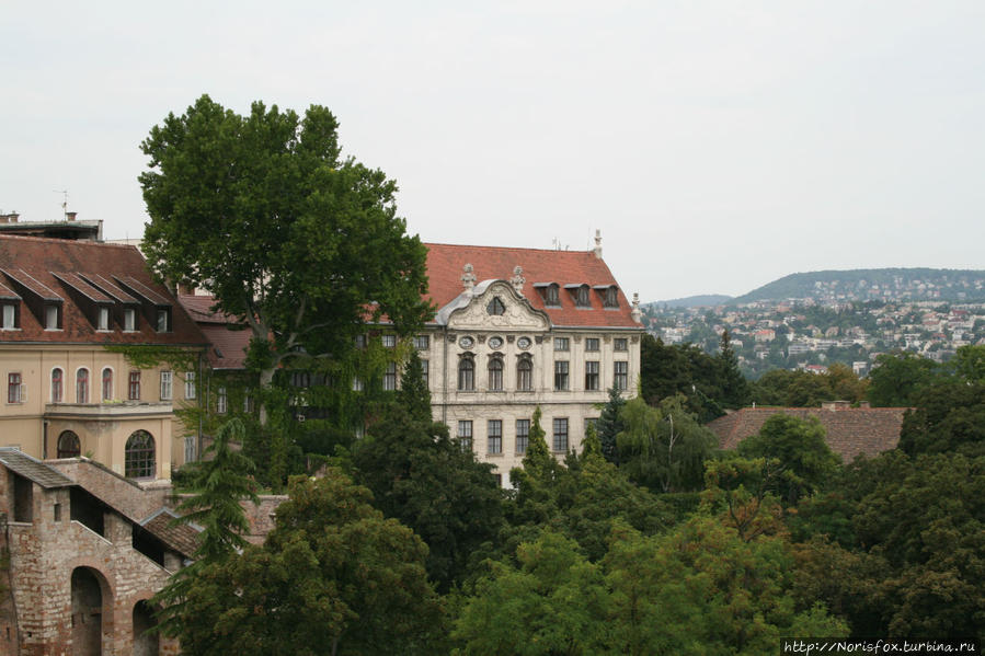 По Дунаю Будапешт, Венгрия По Дунаю Будапешт, Венгрия