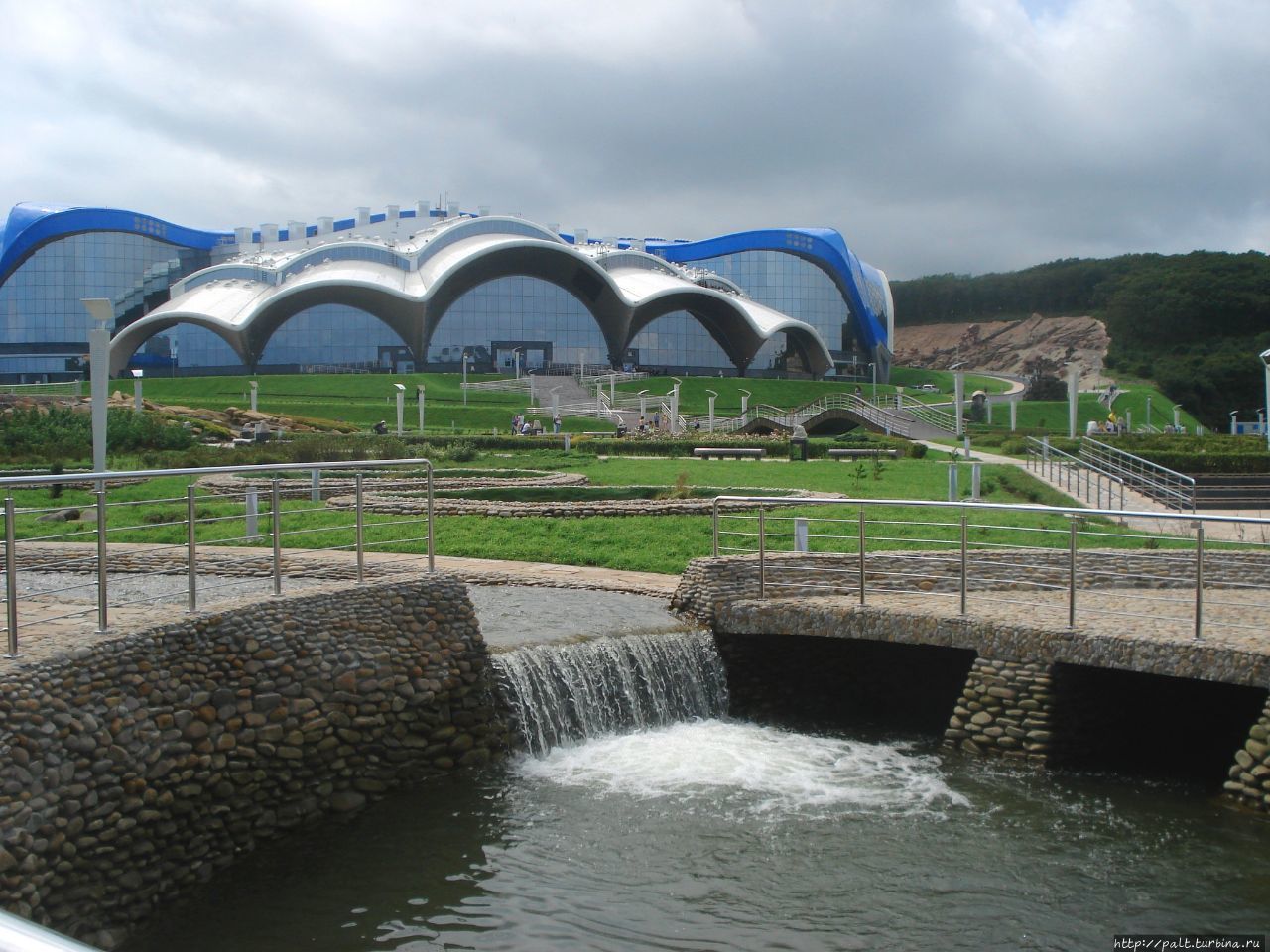 Вода в парке Океанариума главная фишка Владивосток, Россия