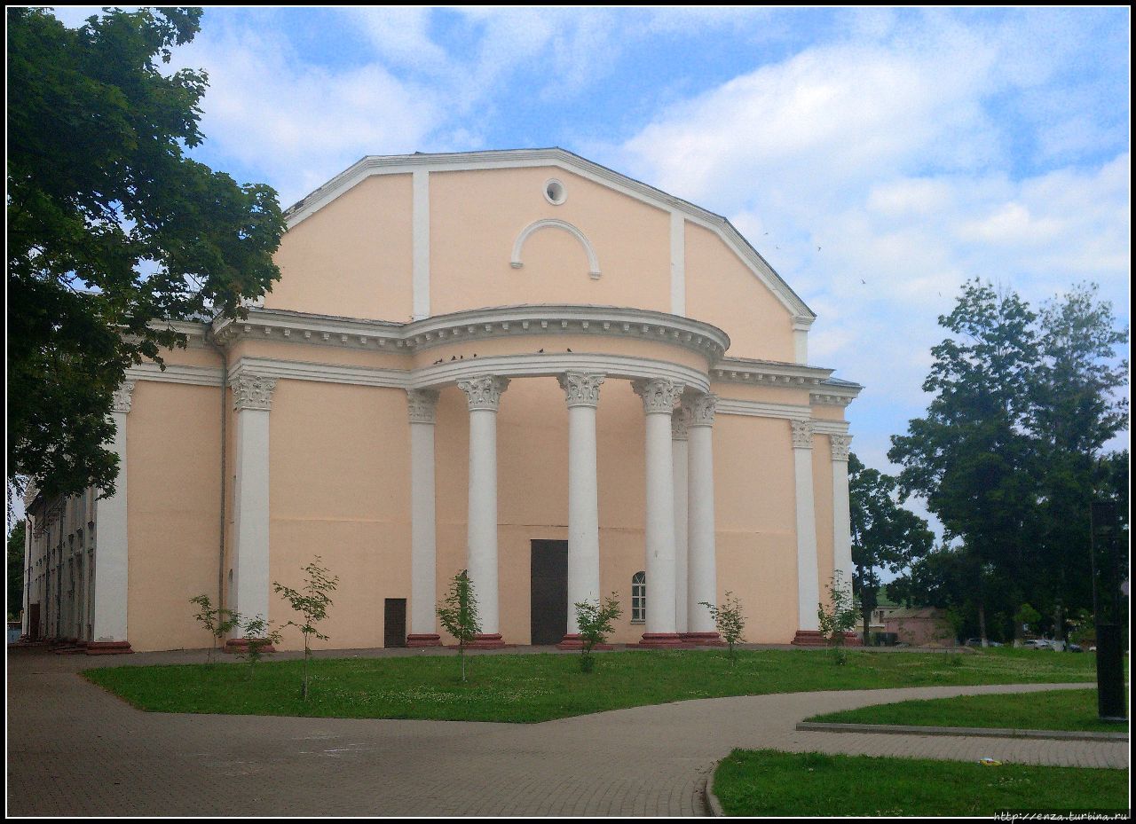 Город бывалых ратников, песен, яблок и соловьев Курск, Россия