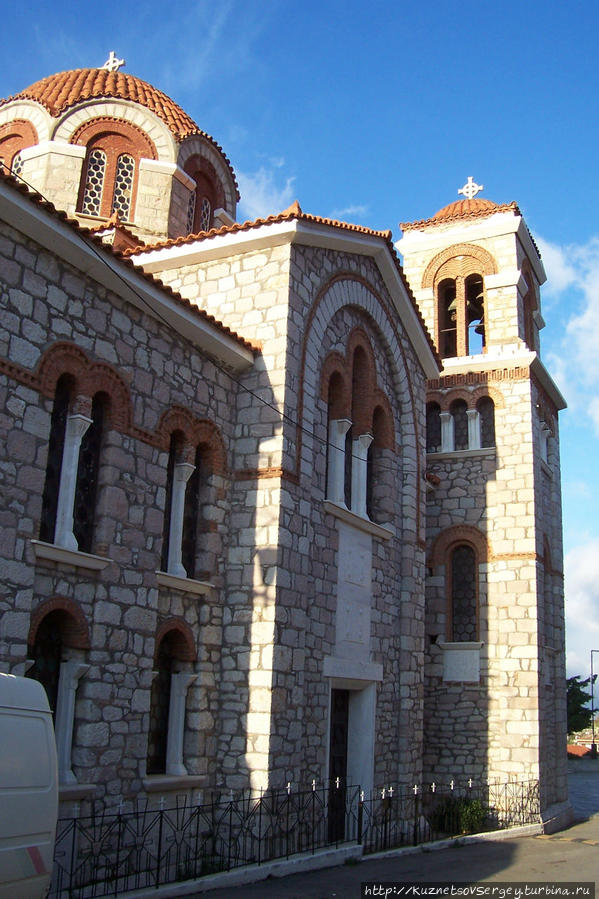 Церковь в Делфи Дельфы античный город, Греция