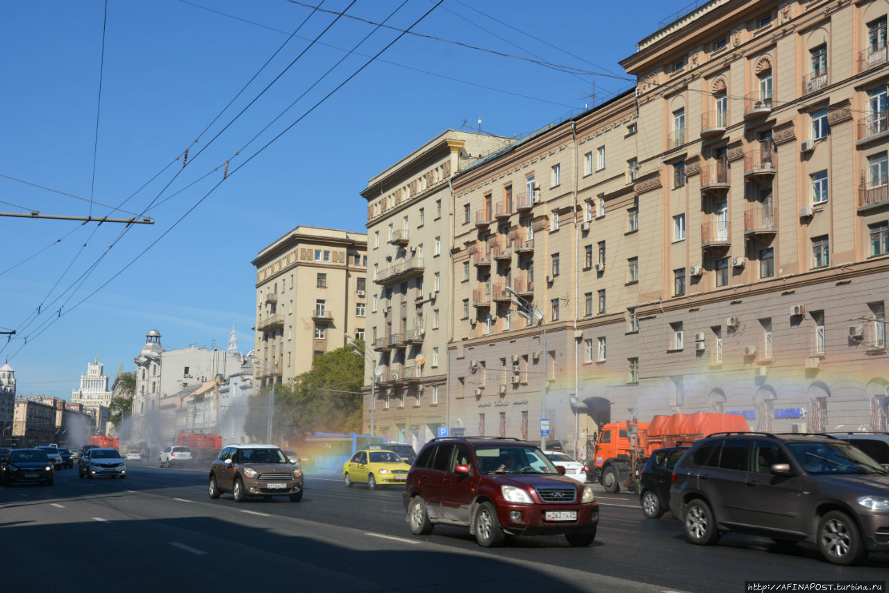 Радуга над Садовым кольцом Радуга над Садовым кольцом