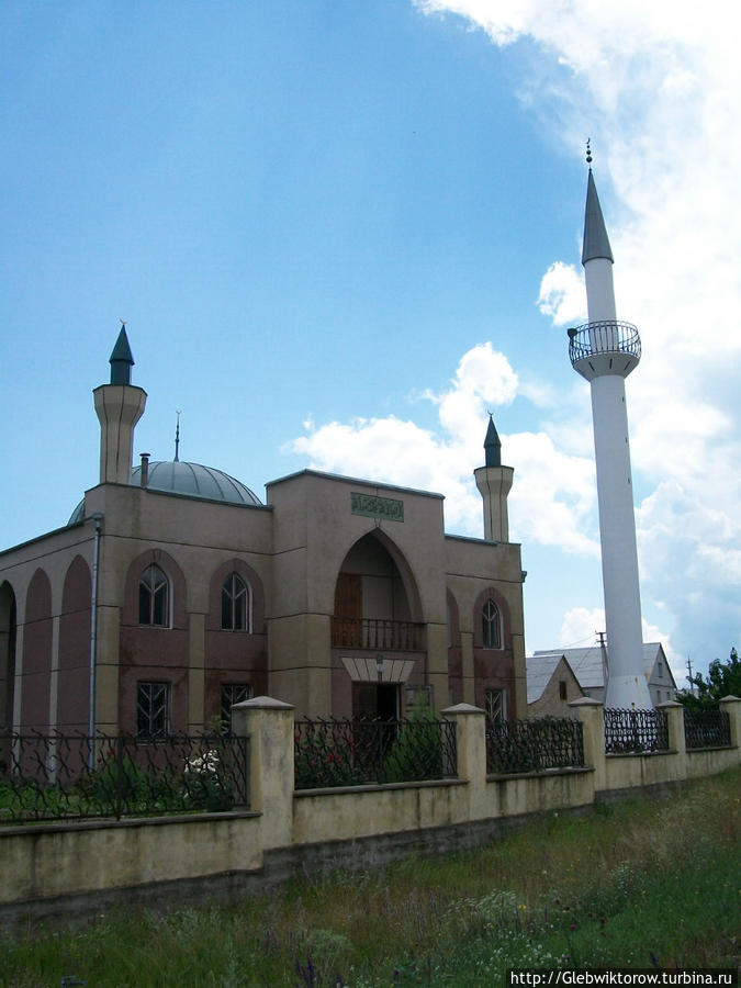 Пешком в монастырь Сурб-Хач Старый Крым, Россия