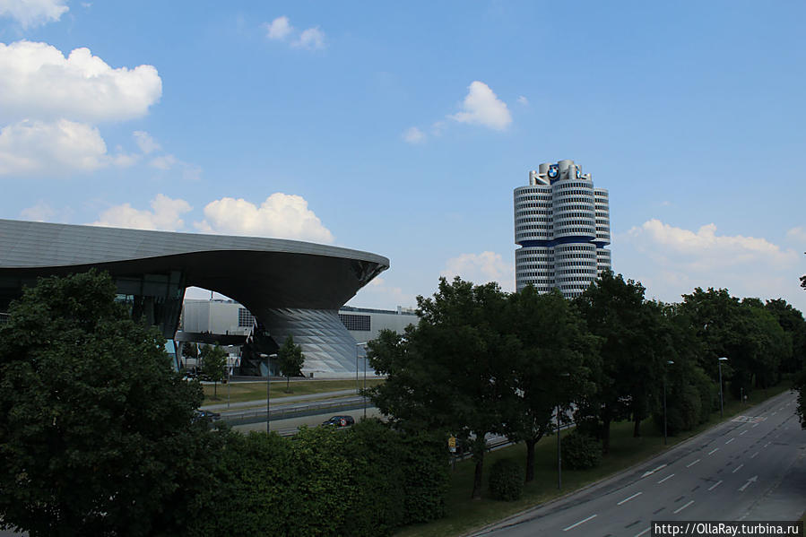 Мир БМВ / BMW World