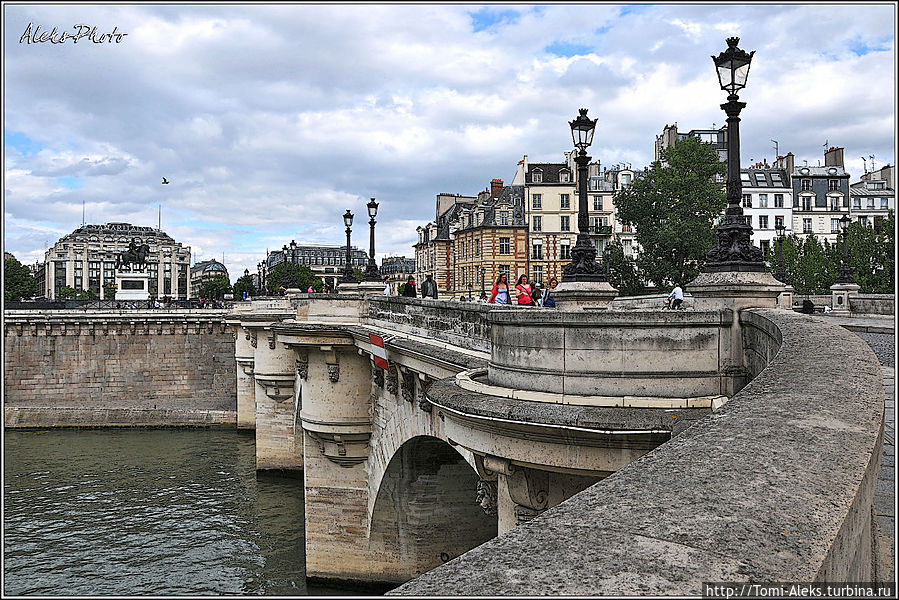 Мосты — еще одно чудо Парижа...
* Париж, Франция