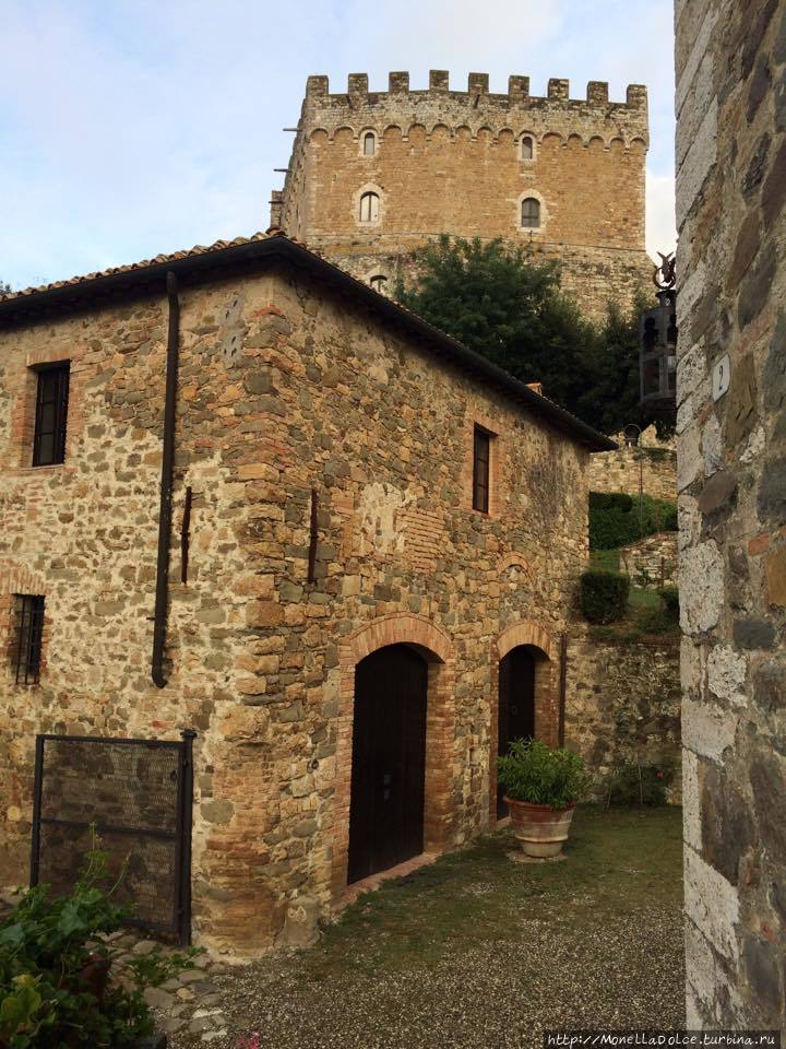 Кастелло ди Рипа д'Орчиа Кастильоне-д'Орчия, Италия Кастелло ди Рипа д'Орчиа Кастильоне-д'Орчия, Италия