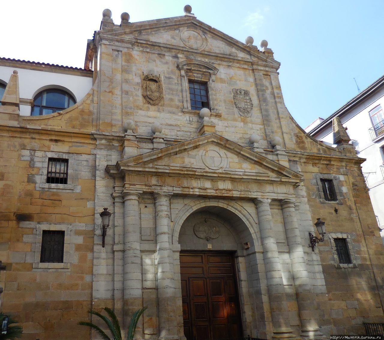 Церковь святых Иоаннов (Iglesia de Los Santos Juanes). 17 век. Святой Иоанн Креститель и Святой Иоанн Евангелий. Бильбао, Испания