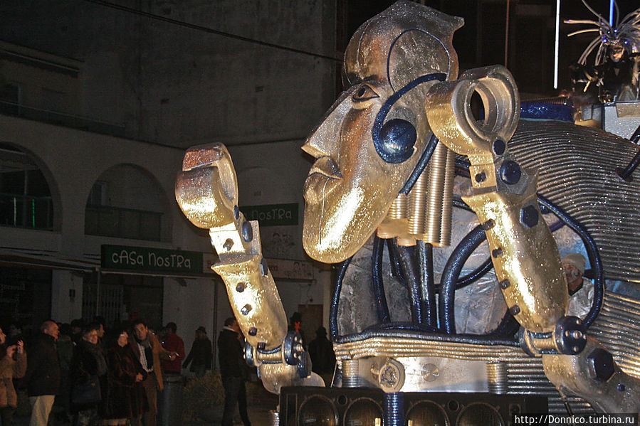 а вот и сам скорпион а вот и сам скорпион