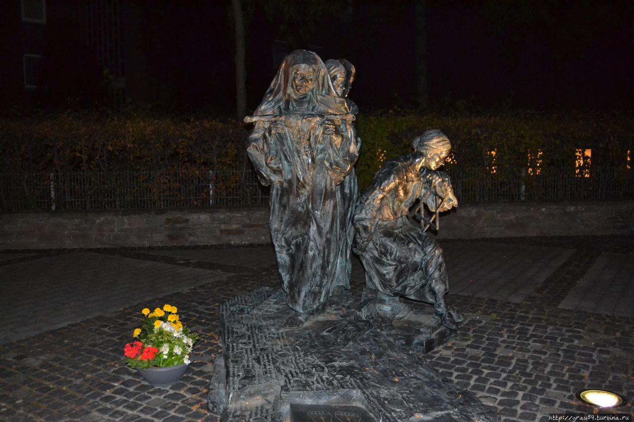 Памятник Эдит Штайн Кёльн, Германия