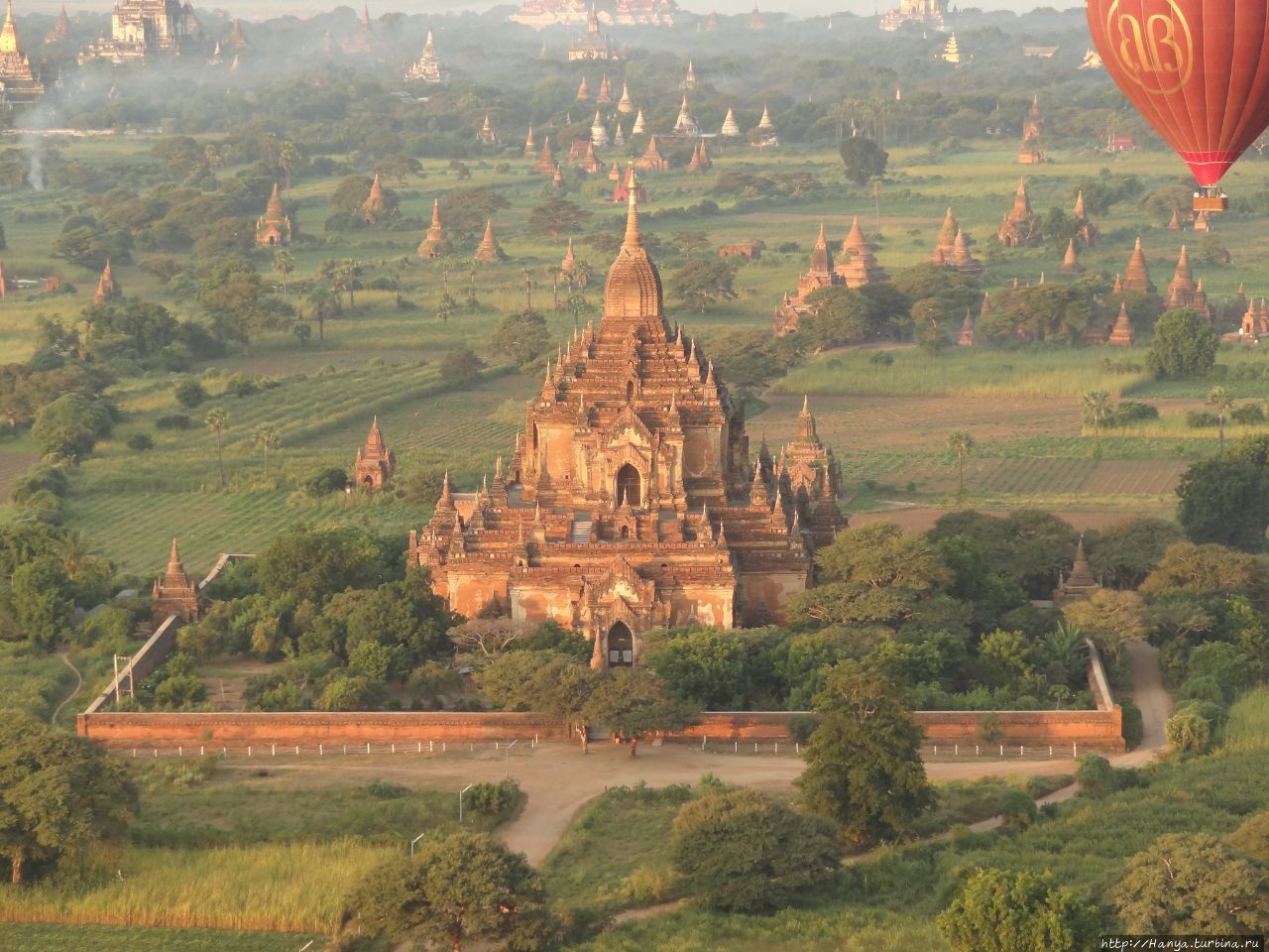 Храм Htilominlo. Фото из интернета Баган, Мьянма