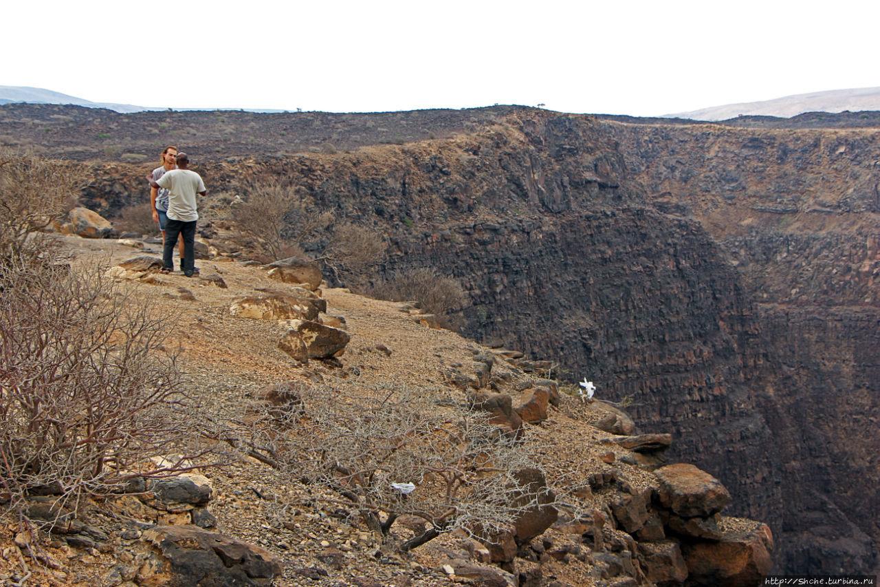 Canyon Dimbia — здесь начинается раскол Африки Каньон Димбия, Джибути