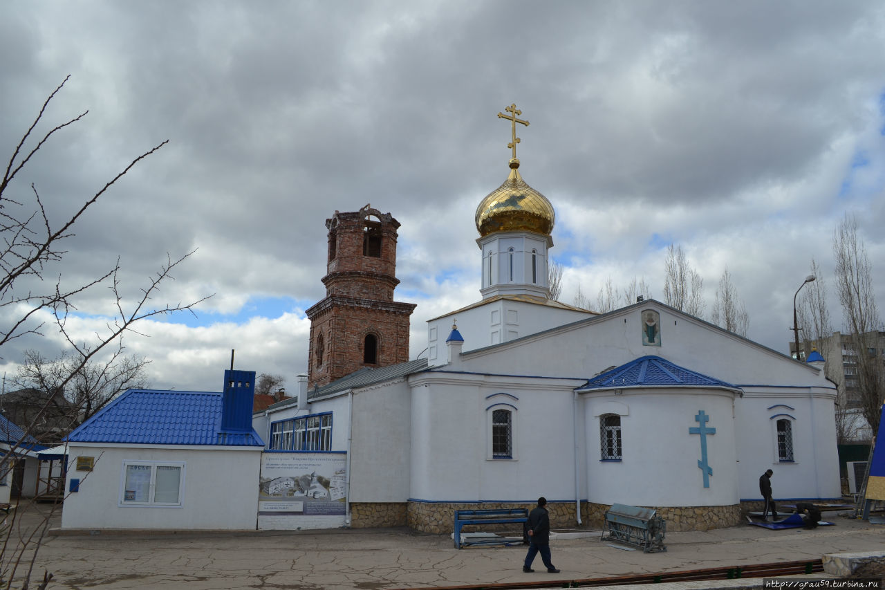 Храм в честь Покрова Божией Матери Энгельс, Россия