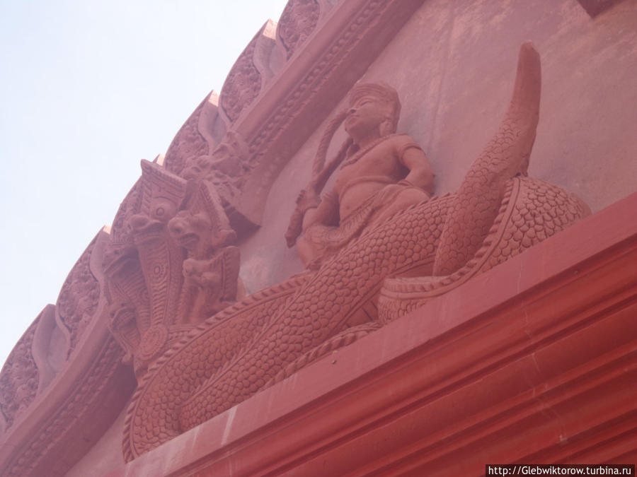 Surin Shrine Сурин, Таиланд