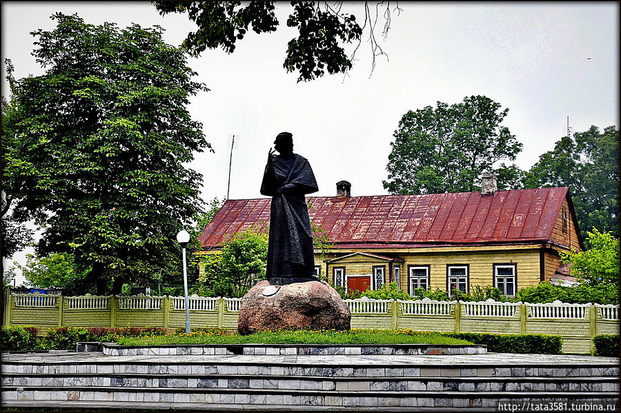Памятник Адаму Мицкевичу Навагрудак, Беларусь