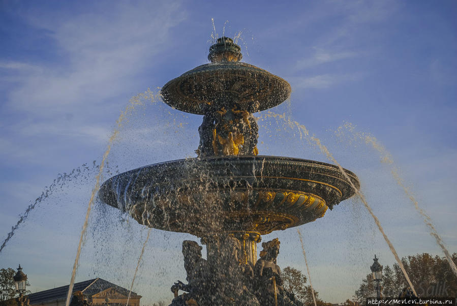 Закат на Площади Согласия Париж, Франция Закат на Площади Согласия Париж, Франция