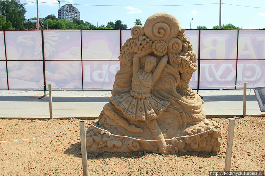 Выставка скульптур из песка