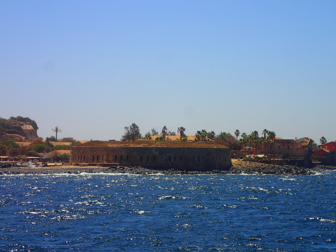 Остров рабов, объект ЮНЕСКО.  Хлебнуть горя на Горе́