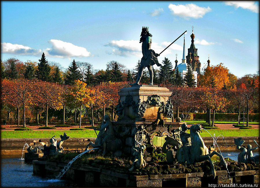Буйство красок осени Санкт-Петербург, Россия