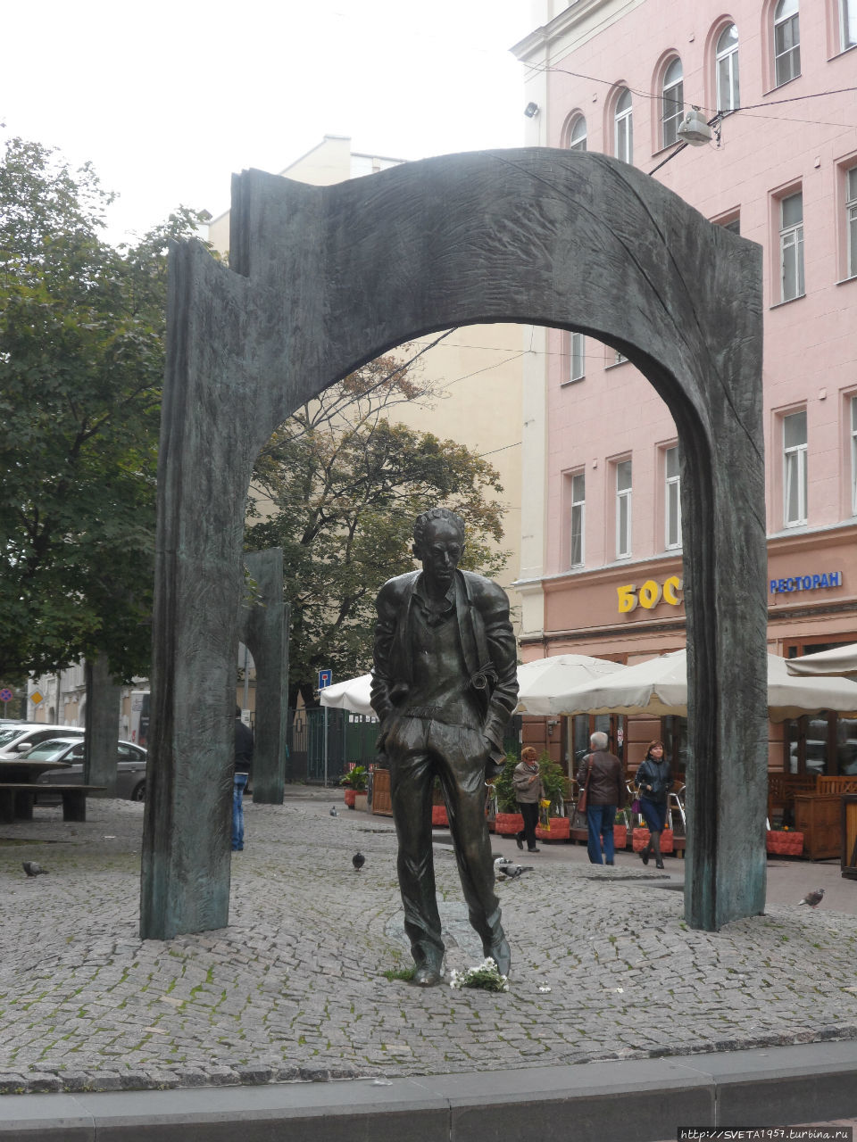 Ах, Арбат, мой Арбат Москва, Россия Ах, Арбат, мой Арбат Москва, Россия